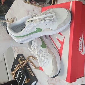 Nike Women's Air Max SC Running Trainers Shoes White/Green